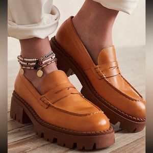 Free People Lyra Lug Sole Leather Loafer 39